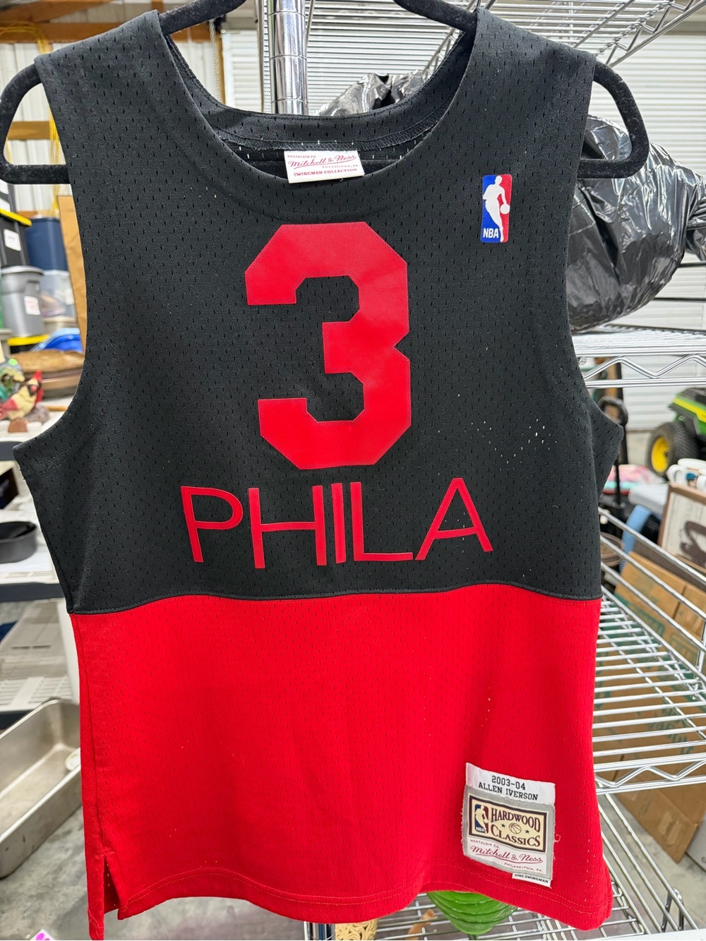 Mitchell & Ness Mens ' Philadelphia 76ers Allen Iverson #3 Red & Black Jersey SM